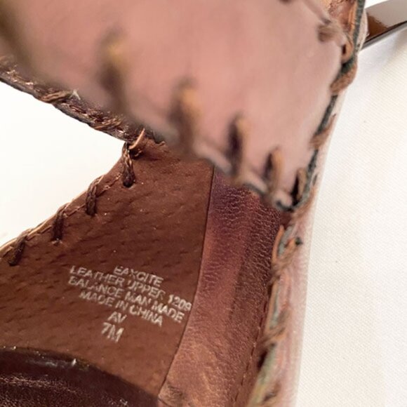 NWT Enzo Angiolini Dark Bronz Jeweled Sandals Size 7 - Picture 8 of 10